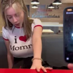Solo se reproduce Devdasha en el video móvil