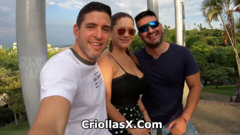 Colombiano Susycruz tiene relaciones sexuales en un automóvil para solo Fans Colombia