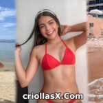 Michelleh.lly Blogger colombiano masturbándose